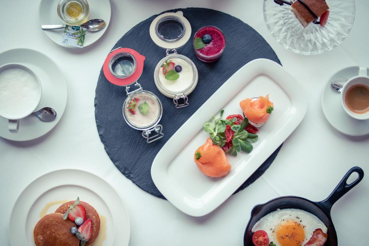 Boutique Hotel Sunstar Brissago Am Lago Maggiore Екстер'єр фото