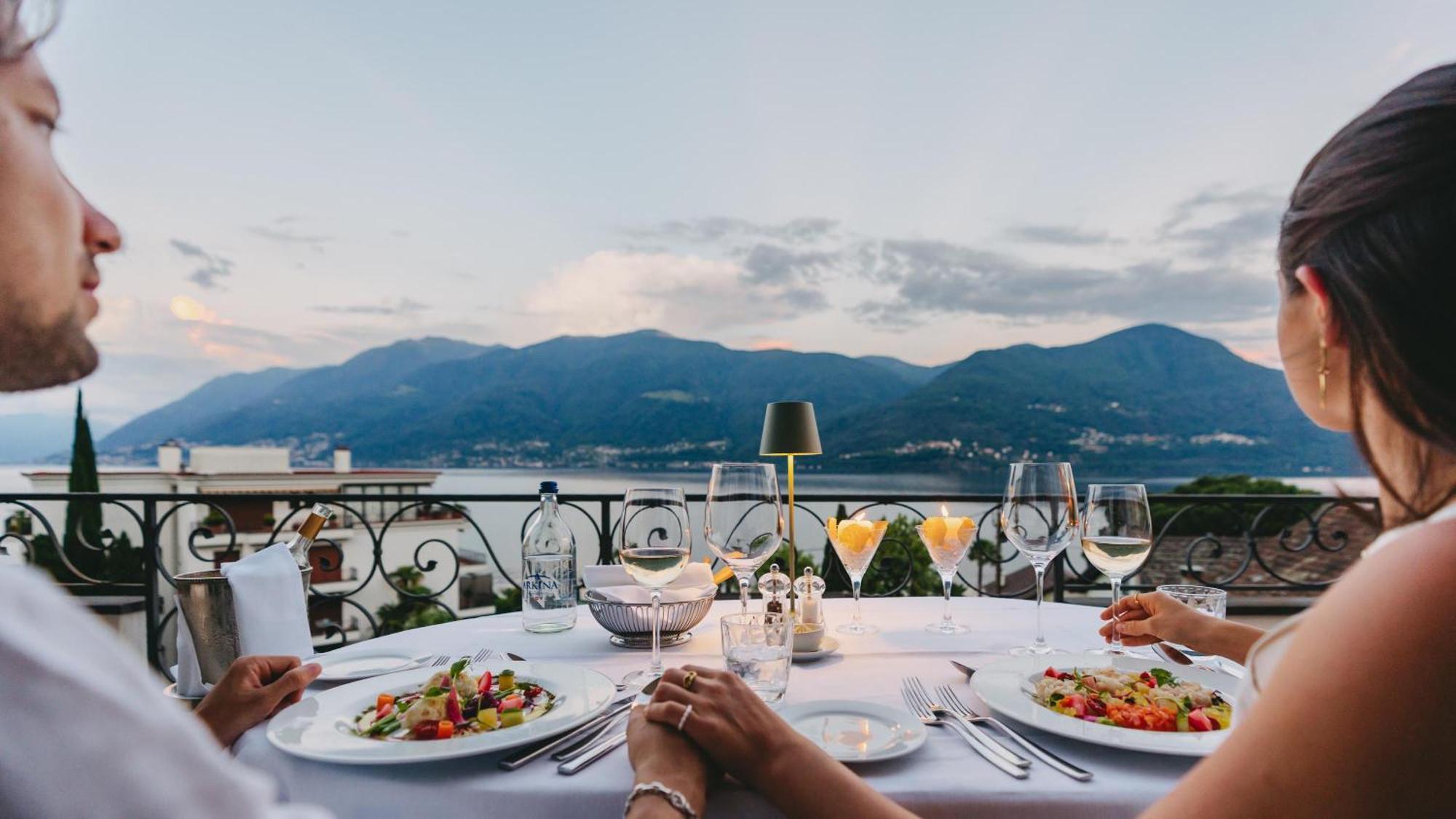 Boutique Hotel Sunstar Brissago Am Lago Maggiore Екстер'єр фото